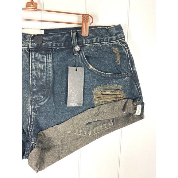 One Teaspoon Black Fox Bandit Dark Wash Denim Shorts NWT Size 31 - Picture 2 of 9